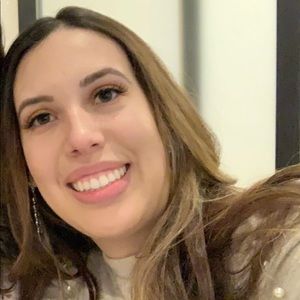 Meet your Posher, Melissa